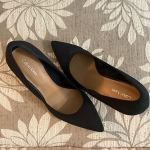 Calvin Klein black grosgrain stiletto pumps